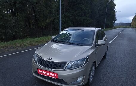 KIA Rio III рестайлинг, 2013 год, 750 000 рублей, 1 фотография