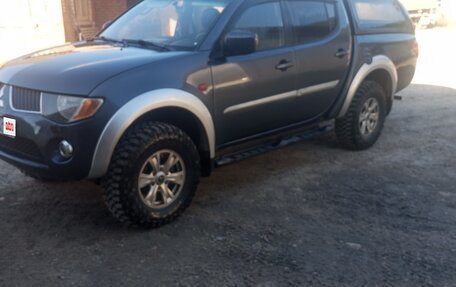 Mitsubishi L200 IV рестайлинг, 2008 год, 1 200 000 рублей, 4 фотография