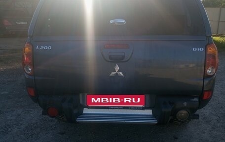 Mitsubishi L200 IV рестайлинг, 2008 год, 1 200 000 рублей, 5 фотография