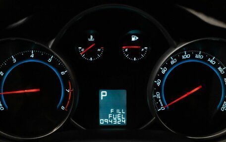 Chevrolet Cruze II, 2012 год, 831 600 рублей, 8 фотография