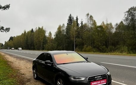 Audi A4, 2012 год, 1 940 000 рублей, 4 фотография