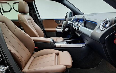 Mercedes-Benz GLB, 2024 год, 6 720 000 рублей, 6 фотография