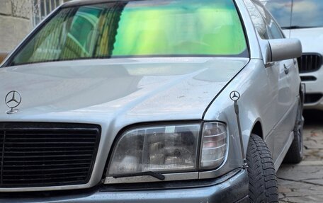 Mercedes-Benz S-Класс, 1993 год, 700 000 рублей, 8 фотография