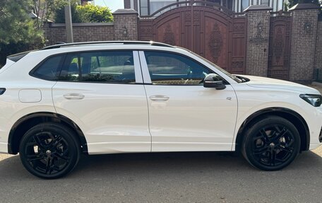 Volkswagen Tiguan, 2025 год, 4 440 000 рублей, 2 фотография