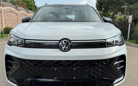 Volkswagen Tiguan, 2025 год, 4 440 000 рублей, 12 фотография