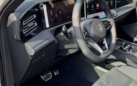 Volkswagen Tiguan, 2025 год, 4 440 000 рублей, 26 фотография