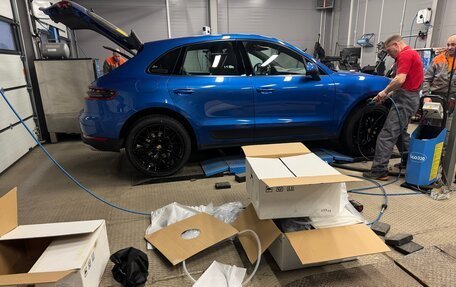 Porsche Macan I рестайлинг, 2017 год, 3 500 000 рублей, 5 фотография