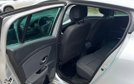 Renault Megane III, 2011 год, 580 000 рублей, 6 фотография