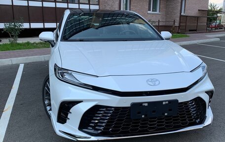 Toyota Camry, 2025 год, 4 400 000 рублей, 1 фотография