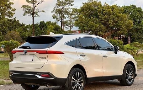 Toyota Harrier, 2022 год, 3 090 000 рублей, 9 фотография