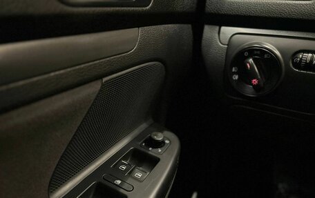 Volkswagen Jetta VI, 2009 год, 600 000 рублей, 14 фотография