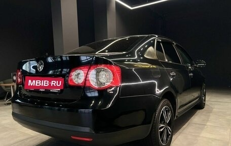 Volkswagen Jetta VI, 2009 год, 600 000 рублей, 6 фотография