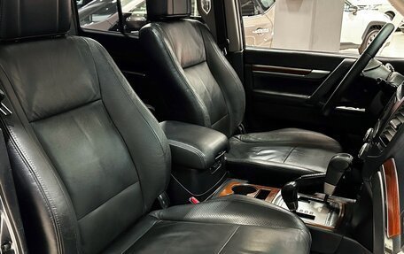 Mitsubishi Pajero IV, 2006 год, 1 390 000 рублей, 13 фотография