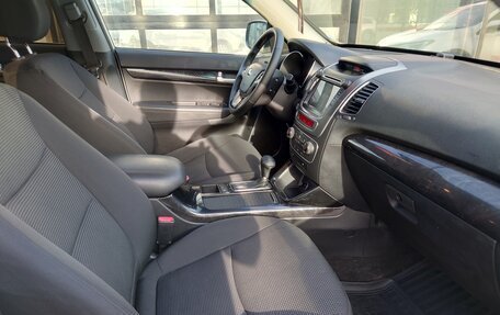 KIA Sorento II рестайлинг, 2015 год, 1 792 000 рублей, 11 фотография