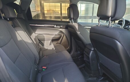 KIA Sorento II рестайлинг, 2015 год, 1 792 000 рублей, 14 фотография