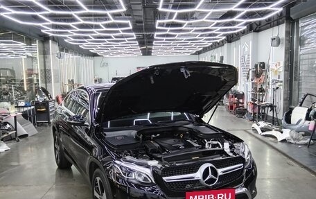 Mercedes-Benz GLC, 2018 год, 3 100 000 рублей, 22 фотография