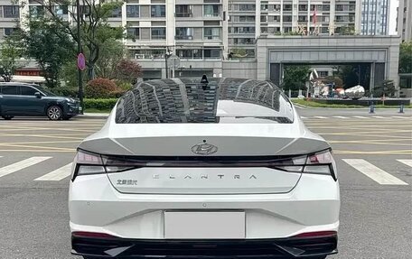 Hyundai Elantra, 2022 год, 1 250 000 рублей, 7 фотография