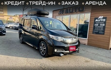 Honda Stepwgn IV, 2015 год, 1 849 000 рублей, 1 фотография