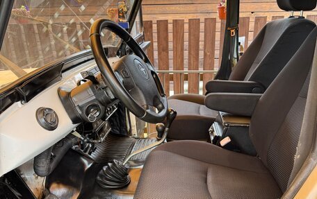 ЛуАЗ Hunter, 2011 год, 620 000 рублей, 18 фотография