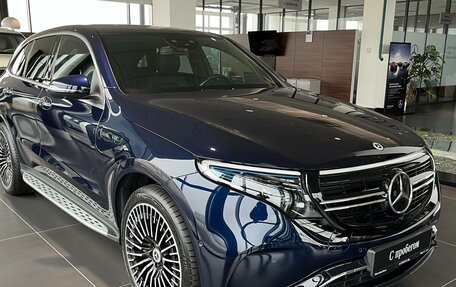 Mercedes-Benz EQC, 2021 год, 6 200 000 рублей, 2 фотография