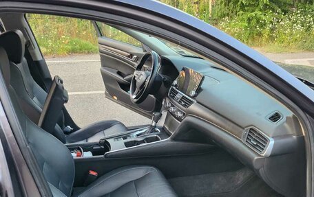 Honda Accord IX рестайлинг, 2021 год, 1 900 000 рублей, 6 фотография
