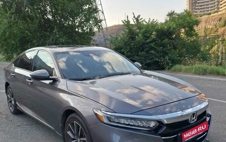 Honda Accord IX рестайлинг, 2021 год, 1 900 000 рублей, 4 фотография
