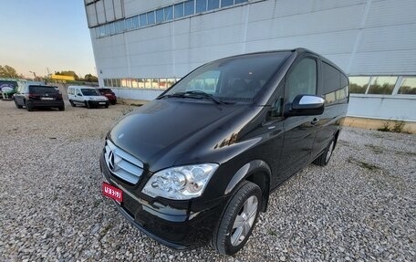 Mercedes-Benz Viano, 2011 год, 2 500 000 рублей, 1 фотография