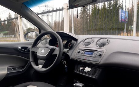 SEAT Ibiza IV рестайлинг 2, 2013 год, 929 000 рублей, 9 фотография