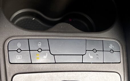 SEAT Ibiza IV рестайлинг 2, 2013 год, 929 000 рублей, 23 фотография