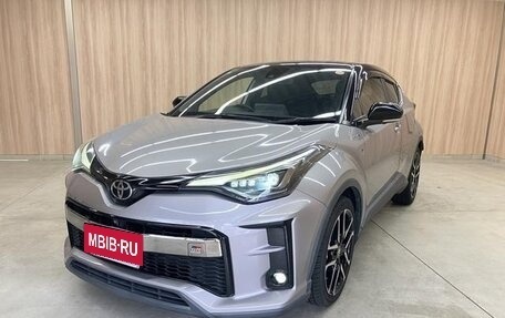 Toyota C-HR I рестайлинг, 2021 год, 1 687 000 рублей, 2 фотография