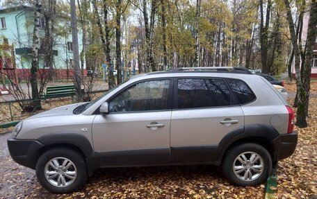 Hyundai Tucson III, 2008 год, 800 000 рублей, 8 фотография