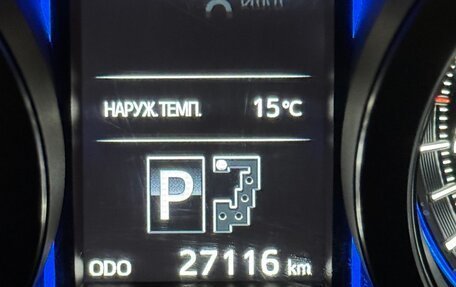 Toyota Land Cruiser Prado 150 рестайлинг 2, 2016 год, 5 800 000 рублей, 6 фотография