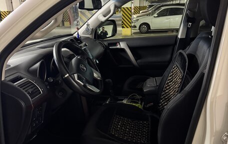 Toyota Land Cruiser Prado 150 рестайлинг 2, 2016 год, 5 800 000 рублей, 2 фотография