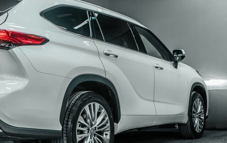 Toyota Highlander, 2025 год, 5 750 000 рублей, 3 фотография