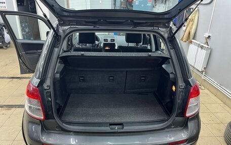 Suzuki SX4 II рестайлинг, 2010 год, 1 000 000 рублей, 8 фотография