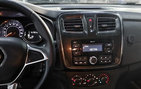 Renault Logan II, 2021 год, 1 375 000 рублей, 3 фотография