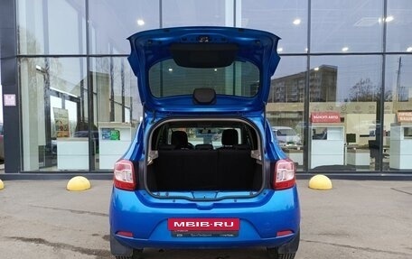 Renault Sandero II рестайлинг, 2016 год, 760 000 рублей, 11 фотография