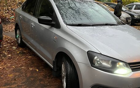 Volkswagen Polo VI (EU Market), 2013 год, 620 000 рублей, 1 фотография