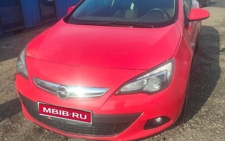 Opel Astra J, 2011 год, 930 000 рублей, 1 фотография