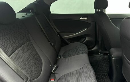 Hyundai Solaris II рестайлинг, 2015 год, 850 000 рублей, 14 фотография