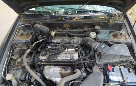 Mitsubishi Carisma I, 2003 год, 150 000 рублей, 2 фотография