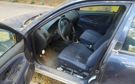 Mitsubishi Carisma I, 2003 год, 150 000 рублей, 4 фотография