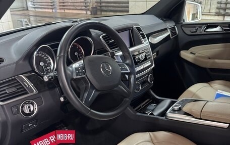 Mercedes-Benz M-Класс, 2014 год, 3 000 000 рублей, 4 фотография