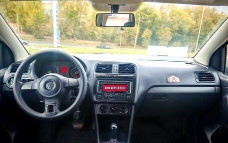Volkswagen Polo VI (EU Market), 2013 год, 700 000 рублей, 12 фотография