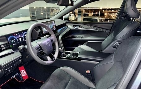 Toyota Camry, 2025 год, 4 600 000 рублей, 13 фотография