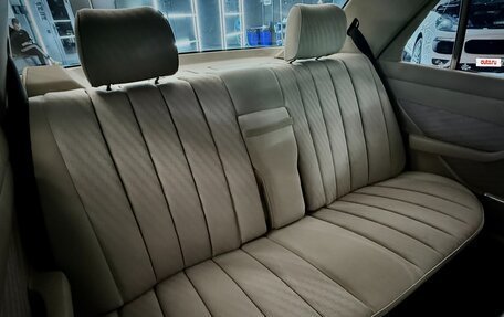 Mercedes-Benz S-Класс, 1984 год, 3 500 000 рублей, 23 фотография