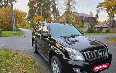 Toyota Land Cruiser Prado 120 рестайлинг, 2007 год, 2 500 000 рублей, 8 фотография