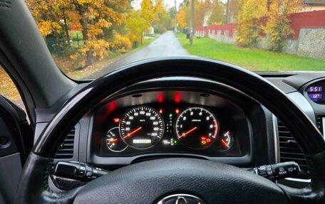 Toyota Land Cruiser Prado 120 рестайлинг, 2007 год, 2 500 000 рублей, 18 фотография