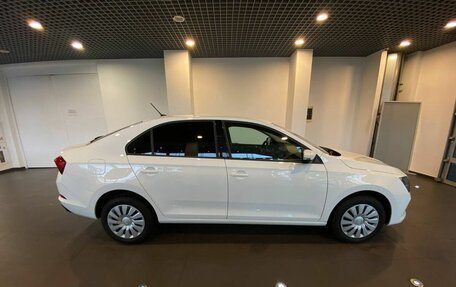 Skoda Rapid II, 2020 год, 1 650 000 рублей, 2 фотография