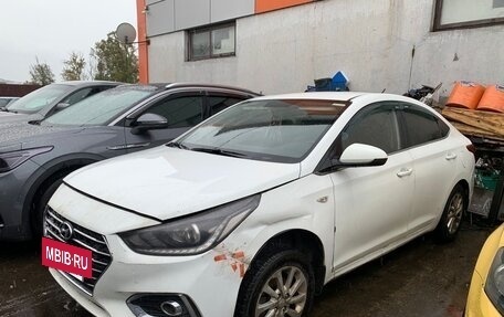 Hyundai Solaris II рестайлинг, 2017 год, 700 000 рублей, 2 фотография
